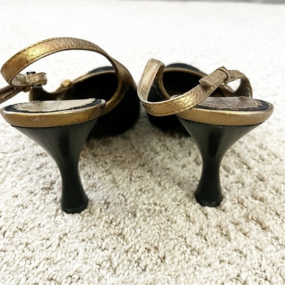 Enzo Angiolini Black Suede Leather Slingback Heels Sz 9.5 Pump Gold Metallic Bow - Picture 8 of 10
